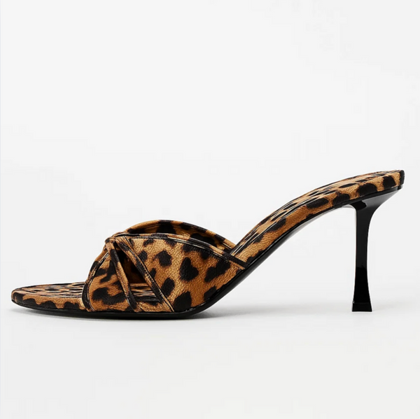Roaria | Velvet Claw Heels